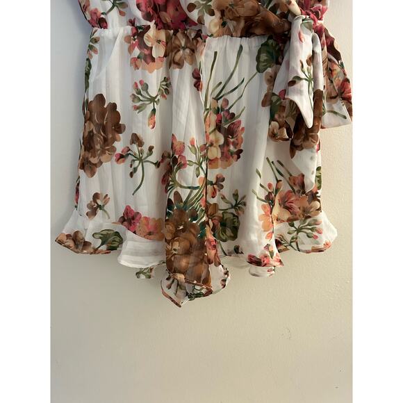 NWT Entro Surplice Flutter Sleeve Romper Size Small - Picture 6 of 10